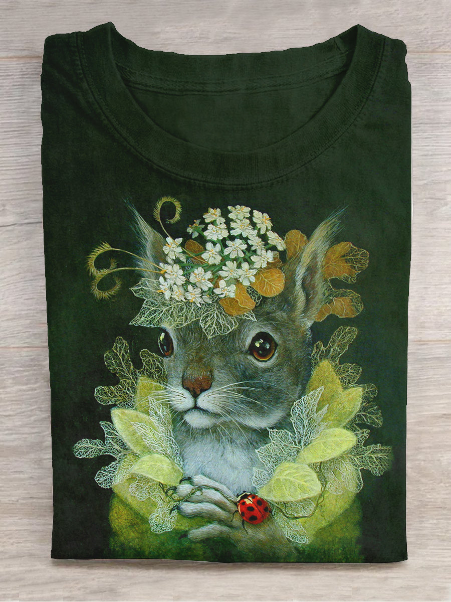 Squirrel lady wearing flower hat casual printed round neck T-shirt